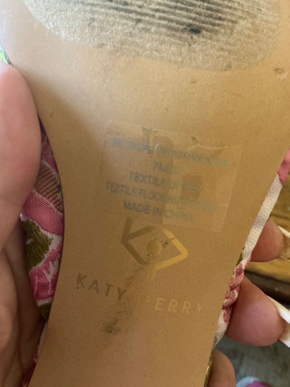 Katy Perry The Tooliped Vintage Print Fabric Sandal sz 7 - Picture 8 of 8